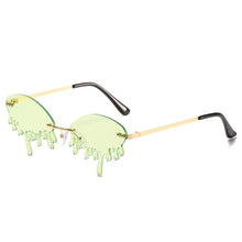 Load image into Gallery viewer, W.A.P. 💄– Women’s Sunglasses – Green