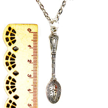 Load image into Gallery viewer, Stylish Engraved Salsa Spoon 🇪🇸 Chain Necklace - Silver