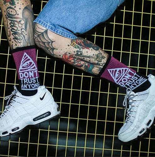 Don't Trust Anyone Socks 🔺👁️ - Black